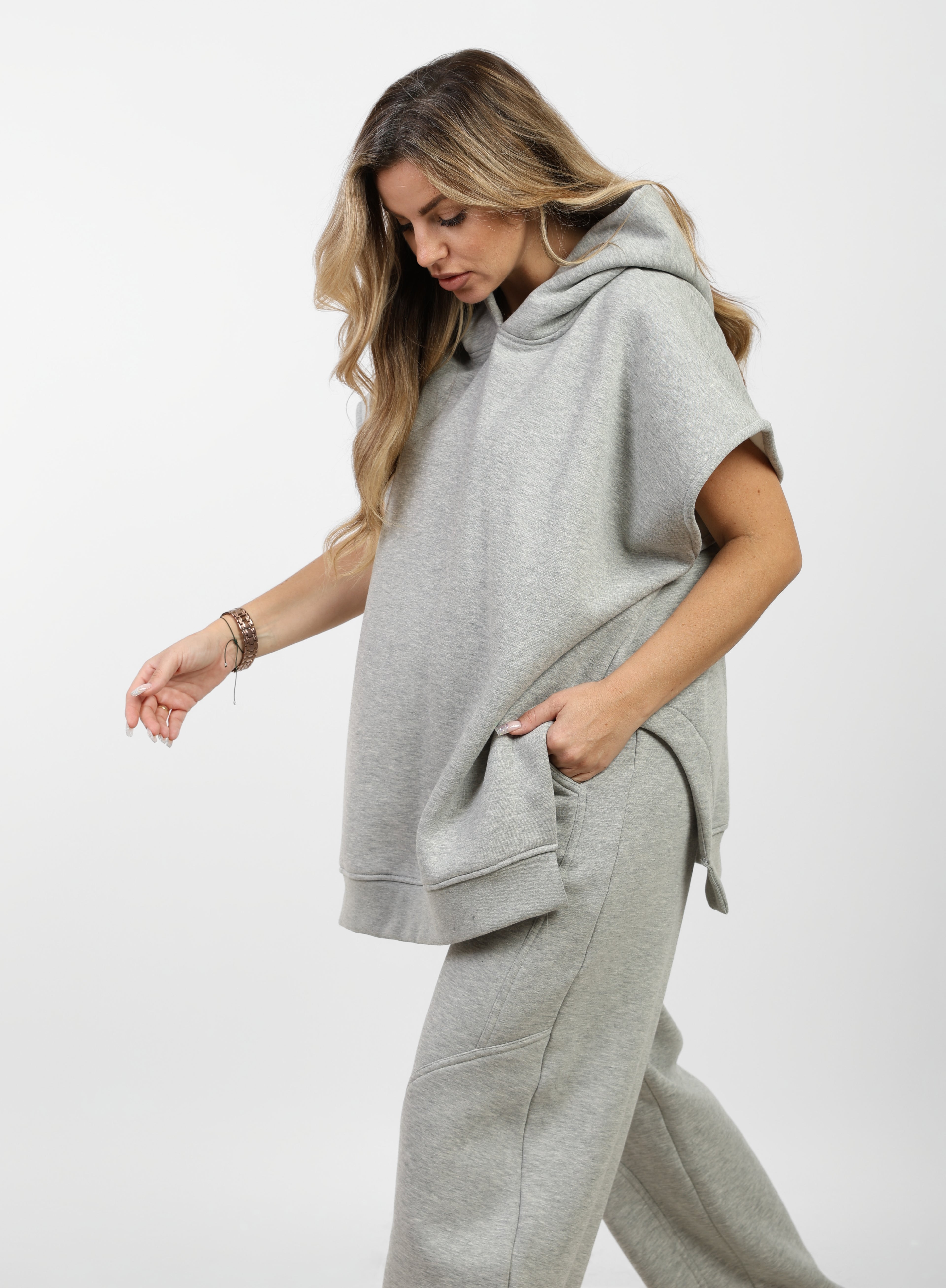 Sleeveless Edgy Sweatshirt