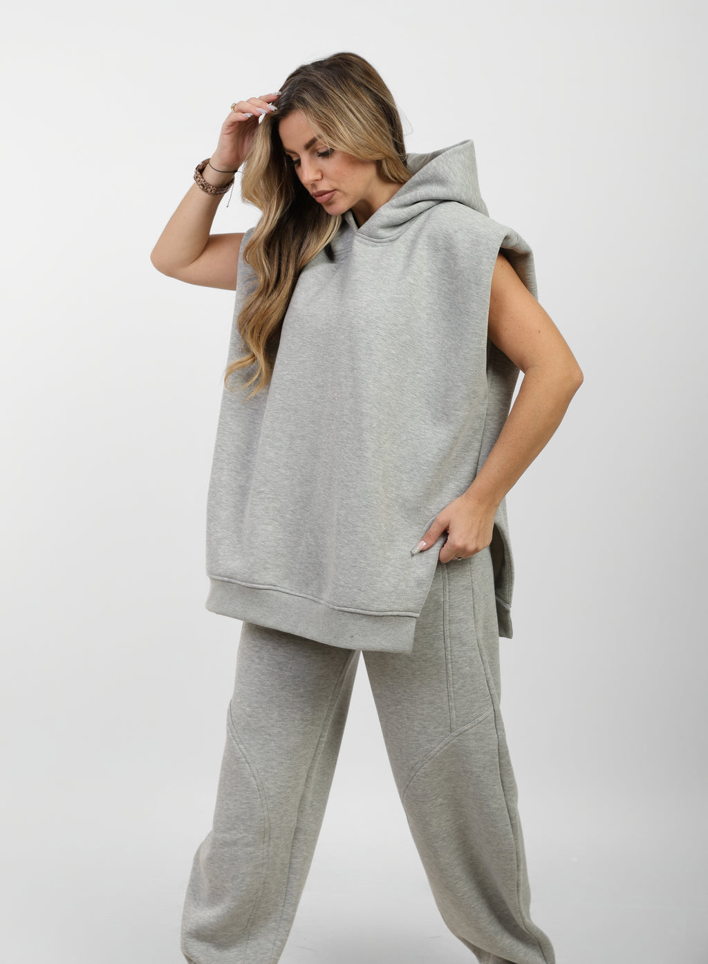 Sleeveless Edgy Sweatshirt